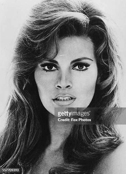 190 Fotos und hochauflösende Bilder zu Raquel Welch 1970